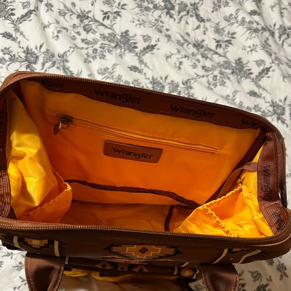 W R A N G L E R  D I A P E R  B A G - Picture 6 of 8